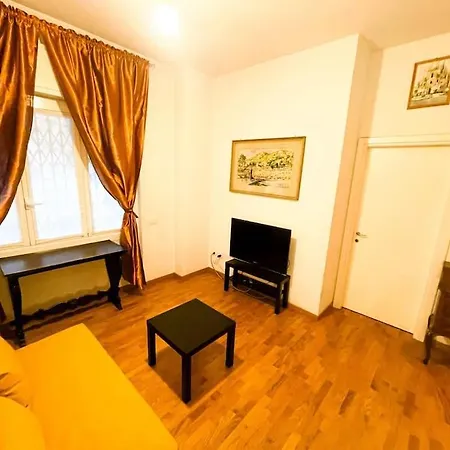 Life - Charming Joie De Vivre Appartement Milaan