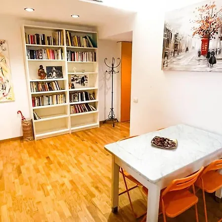 Life - Charming Joie De Vivre Appartement Milaan